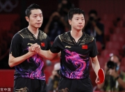 LOL决赛-德国队完胜瑞典队，许昕扛起全队