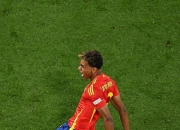 英雄联盟总决赛直播-汉堡球员接受训练征战欧洲赛场