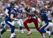 -基耶萨里程碑之夜，厄瓜多尔与巴黎的跨洲对决，书写足球传奇