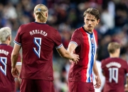 LOL决赛-包含瑞士对挪威，双方队员士气高涨盼取胜的词条