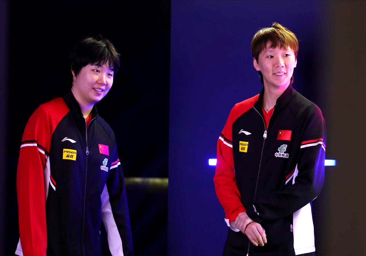 精彩对攻战引发球迷热议，胜负难定的简单介绍