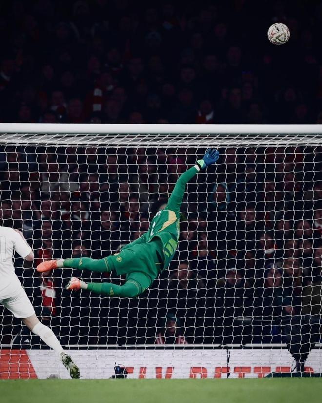 关于阿森纳门将扑出关键球,帮助球队保住胜局的信息 关于阿森纳门将扑出关键球,帮助球队保住胜局的信息