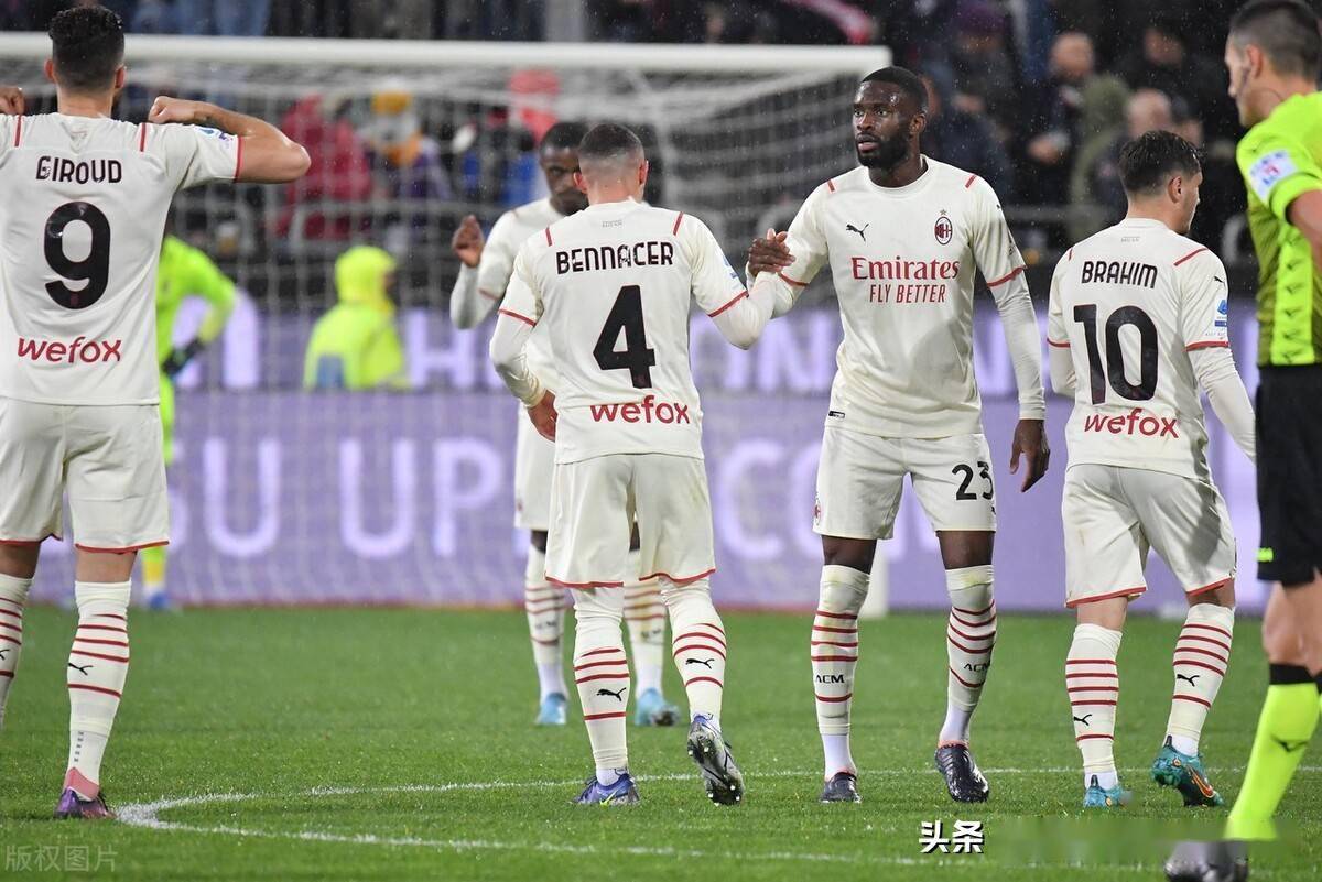 包含卡利亚里客场战平,积分榜排名不变的词条 包含卡利亚里客场战平,积分榜排名不变的词条