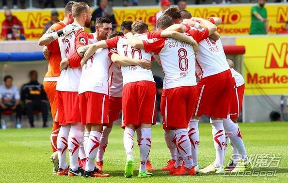 雷根斯堡队主场擒敌，保持不败