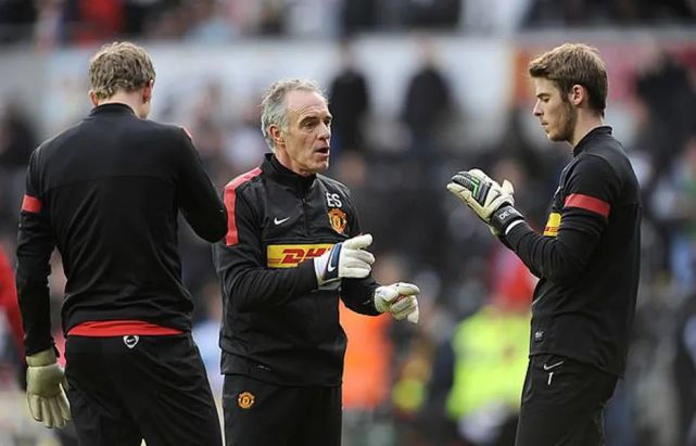 关于欧洲传奇门将谈未来合同留队可能性的信息