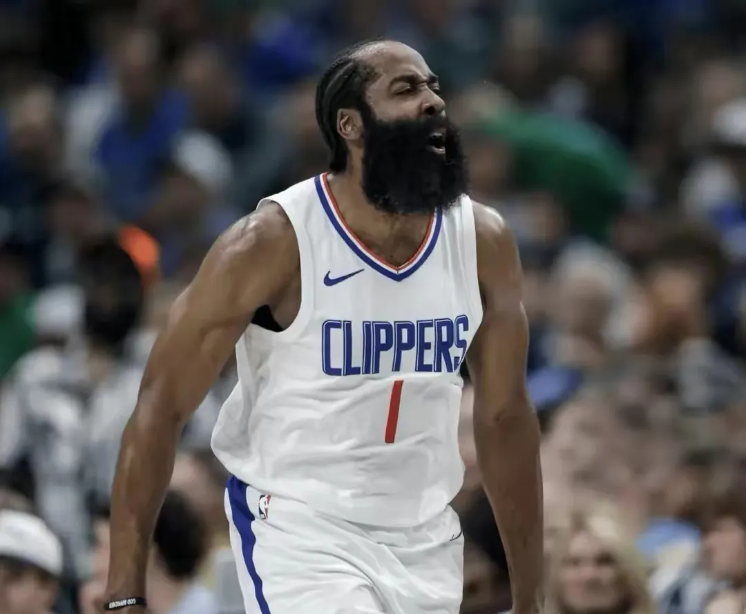 包含快船遭遇困境,球队士气低迷的词条 包含快船遭遇困境,球队士气低迷的词条