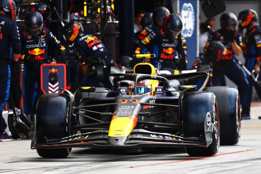 关于红牛二队碾压索伯车队,佩雷兹关键制胜的信息 关于红牛二队碾压索伯车队,佩雷兹关键制胜的信息