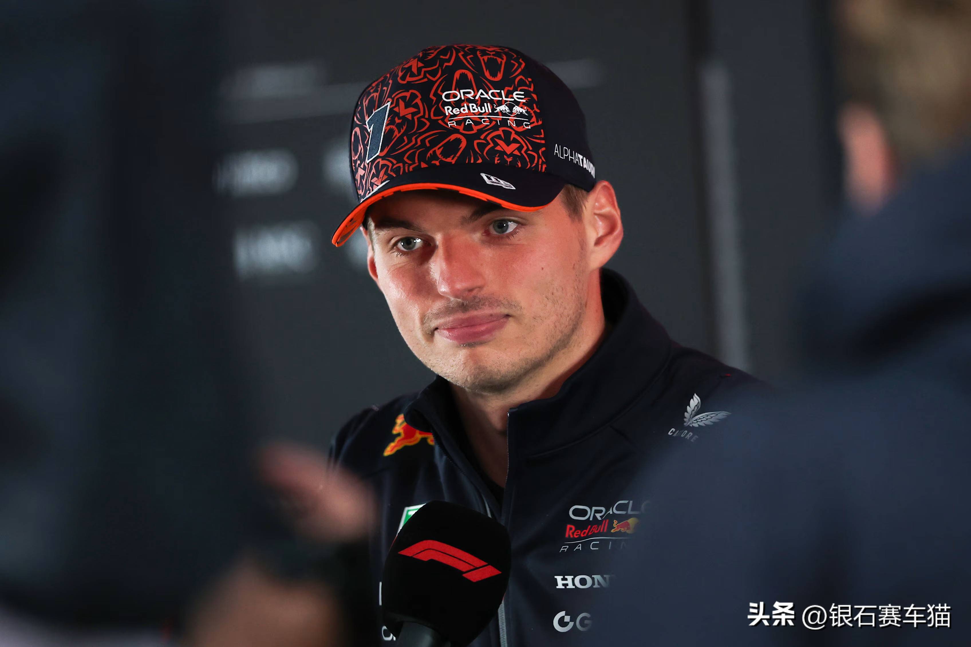 雷诺车队力克红牛车队,维斯塔潘状态火热 雷诺车队力克红牛车队,维斯塔潘状态火热