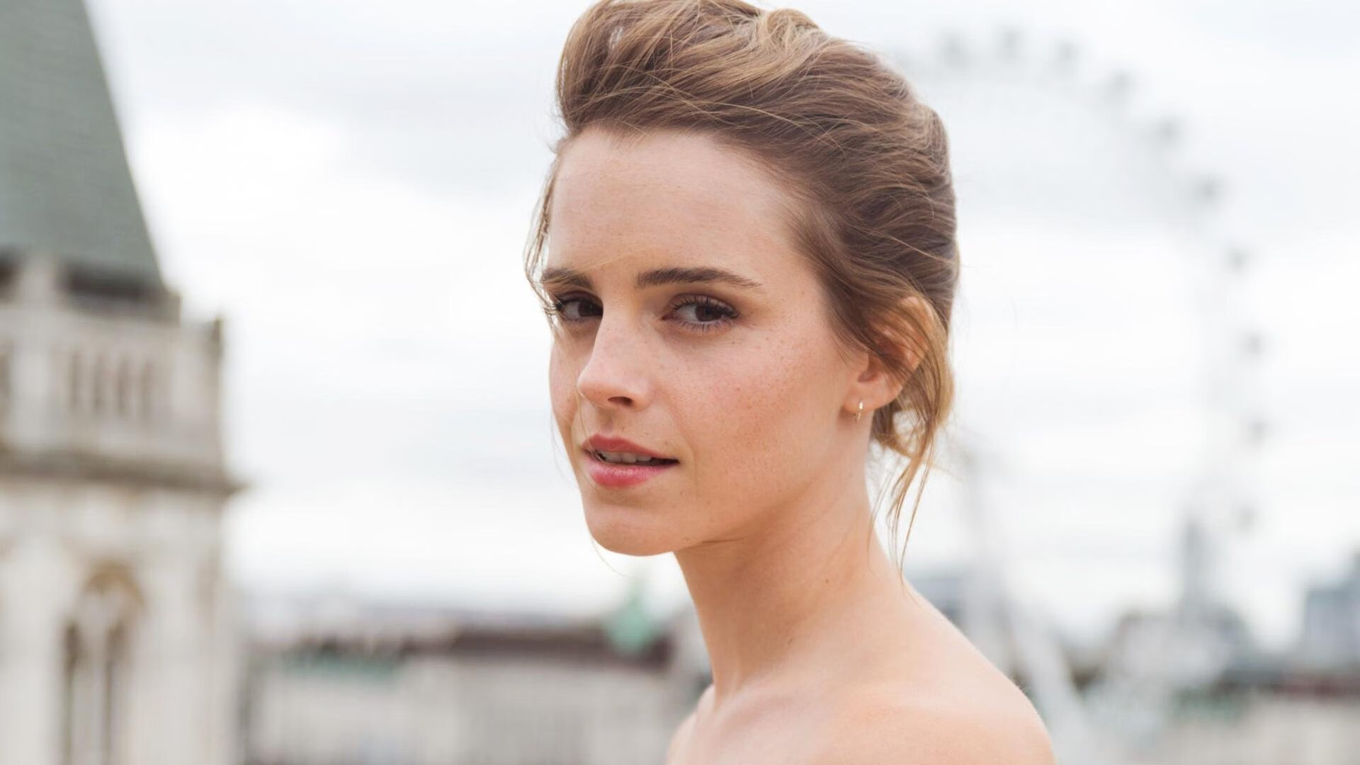 跨界巅峰战!杰伦格林爆发40分助广东队稳稳拿下活塞