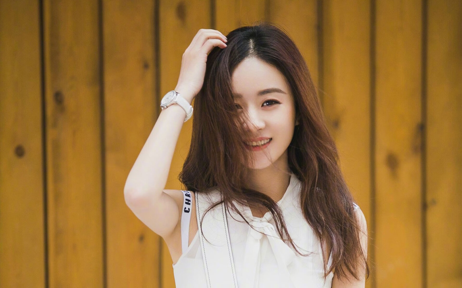 当战术机器遇见天才本能，唯一莱万，在摩洛哥与勒沃库森的洪流中定义比赛