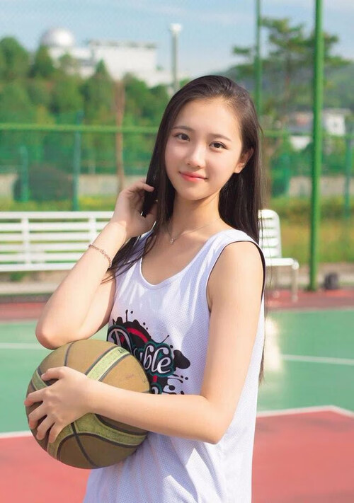 铁王座与终局之手,当狂胜的国王见证东契奇一球定乾坤