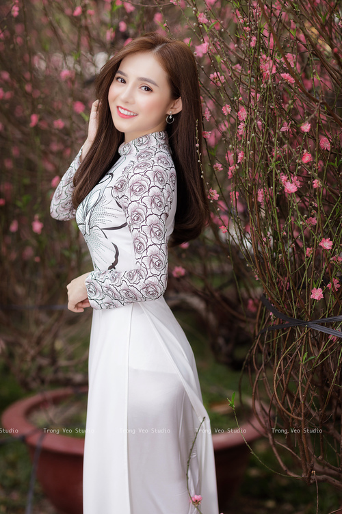 铁血与灵动,2026世界杯G组,西班牙以压制之势扼杀奇迹,穆西亚拉完成致命一击